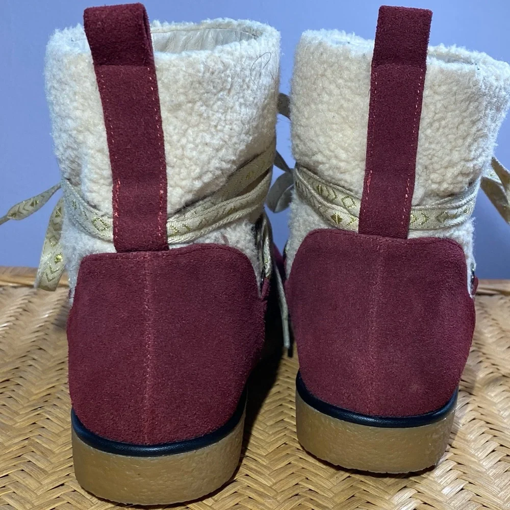 House Of Harlow 1960 Sadie Pull-on Alpine Boot